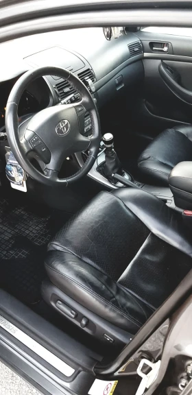 Toyota Avensis, снимка 7