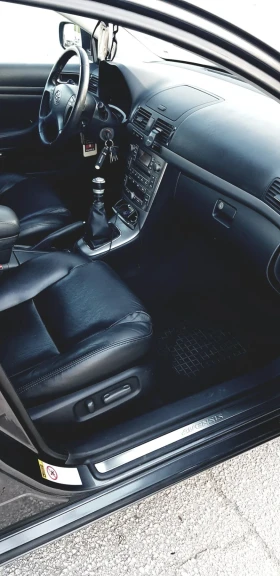 Toyota Avensis, снимка 8