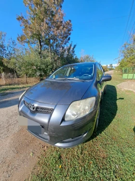 Toyota Auris, снимка 1