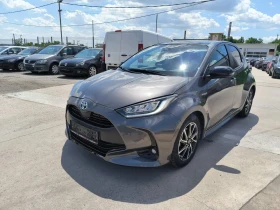 ����� �� �������� �� Toyota Yaris 1.5iHybrid-Kamera-Keyless-Navi-Panorama-Euro-6D