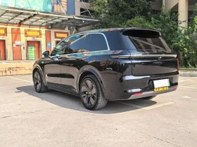Li Auto L8 - 37649 € - 91972901 5