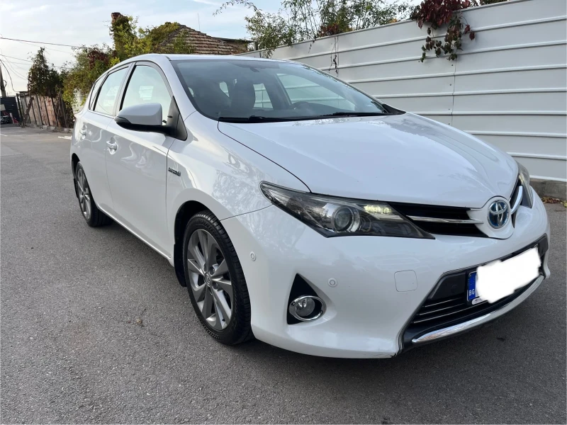 Toyota Auris 1.8 НОВА от БГ 1ви собственик 165К км, снимка 3 - Автомобили и джипове - 47570902