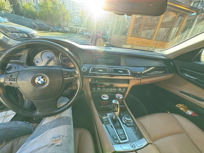 BMW 730, снимка 9 - Автомобили и джипове - 47681065