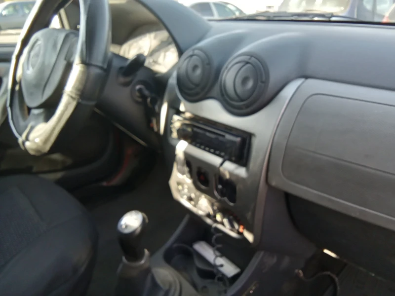 Dacia Sandero 1400 sm 75 hp, снимка 1 - Автомобили и джипове - 49110763