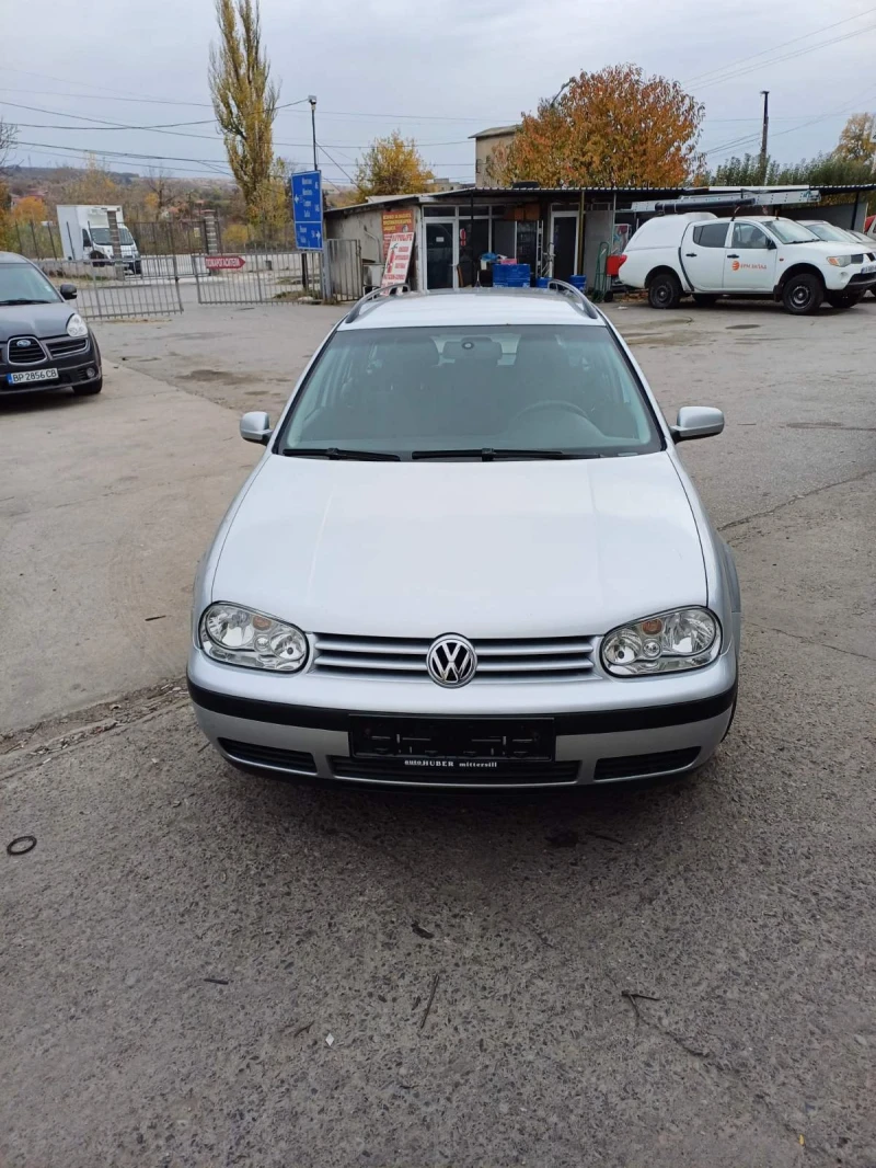 VW Golf 1.9 ТДИ 101к.с. 4Х4, снимка 1 - Автомобили и джипове - 47841040