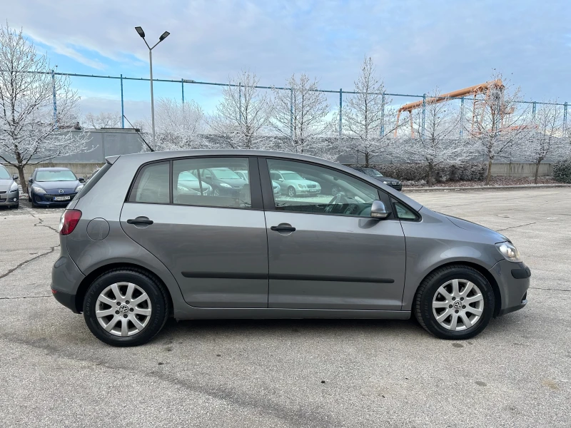 VW Golf Plus 1.4i 140 к.с., снимка 5 - Автомобили и джипове - 48528621