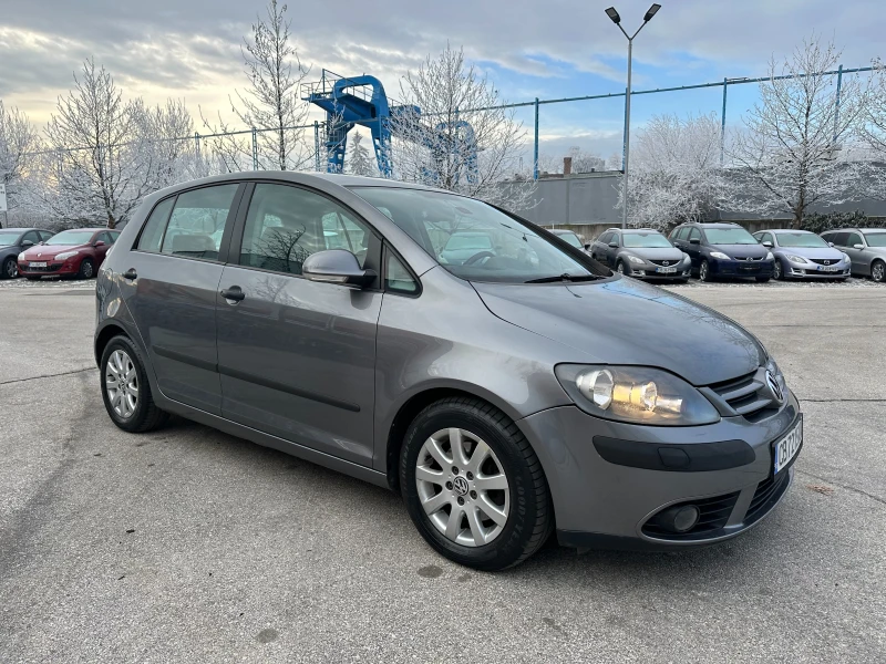 VW Golf Plus 1.4i 140 к.с., снимка 6 - Автомобили и джипове - 48528621