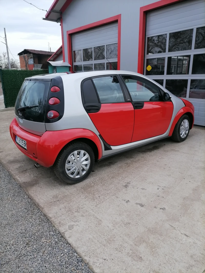 Smart Forfour, снимка 2 - Автомобили и джипове - 48587619