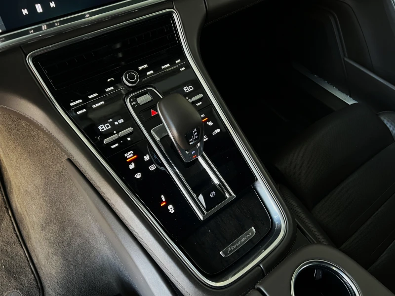 Porsche Panamera 4S SPORTCHRONO BOSE CAMERA TV, снимка 13 - Автомобили и джипове - 51509030