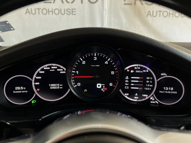 Porsche Panamera 4S SPORTCHRONO BOSE CAMERA TV, снимка 11 - Автомобили и джипове - 51509030