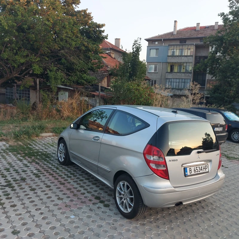 Mercedes-Benz A 180 109 к.с. 6ск., снимка 5 - Автомобили и джипове - 51453555