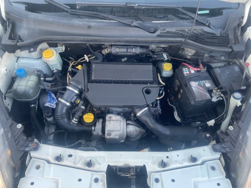 Opel Combo 1.3CDTI 90ks KLIMA, снимка 15 - Автомобили и джипове - 52157836