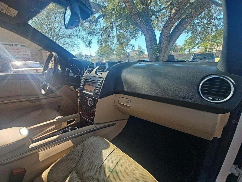 Mercedes-Benz ML 550 4MATIC* 5.5 388* ТОП СЪСТОЯНИЕ* , снимка 10 - Автомобили и джипове - 52641734