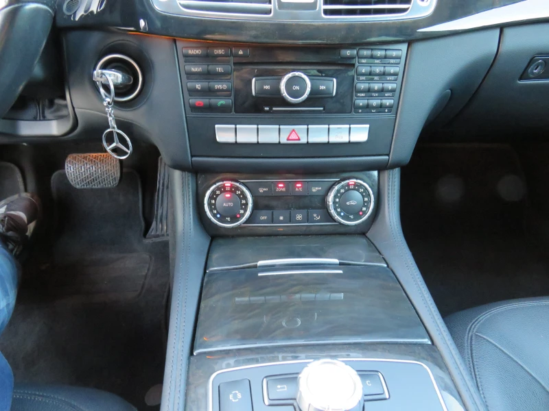 Mercedes-Benz CLS 350 CDI* 7G AMG-LINE РЕГИСТРИРАН* , снимка 14 - Автомобили и джипове - 52811845