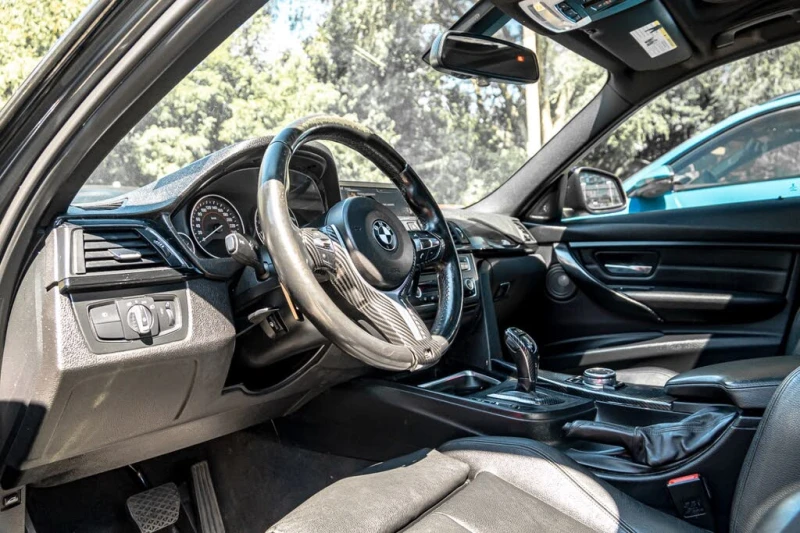 BMW 335 2015 BMW 3 Series 335i xDrive Sedan AWD, снимка 7 - Автомобили и джипове - 53131894