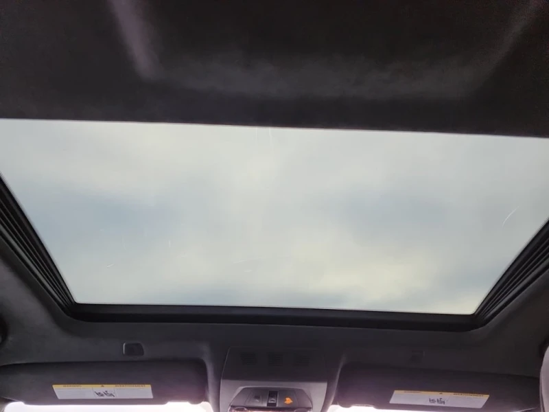 BMW 550 * 550I XDRIVE * CARFAX * БЕЗ ПЪРВОНАЧАЛНА ВНОСКА, снимка 13 - Автомобили и джипове - 53429669