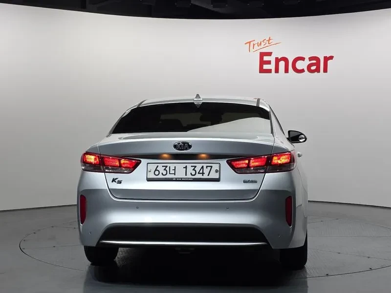 Kia K5 2.0 Hybrid Noblesse - САМО 30% АВАНС!, снимка 4 - Автомобили и джипове - 55991739