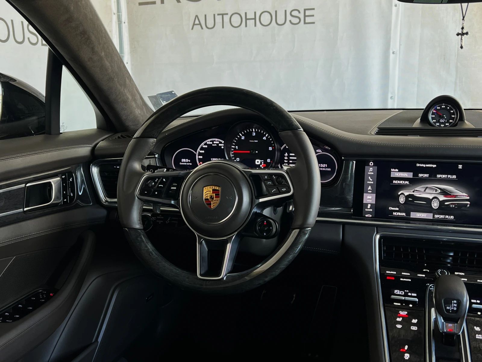 Porsche Panamera 4S SPORTCHRONO BOSE CAMERA TV - изображение 10
