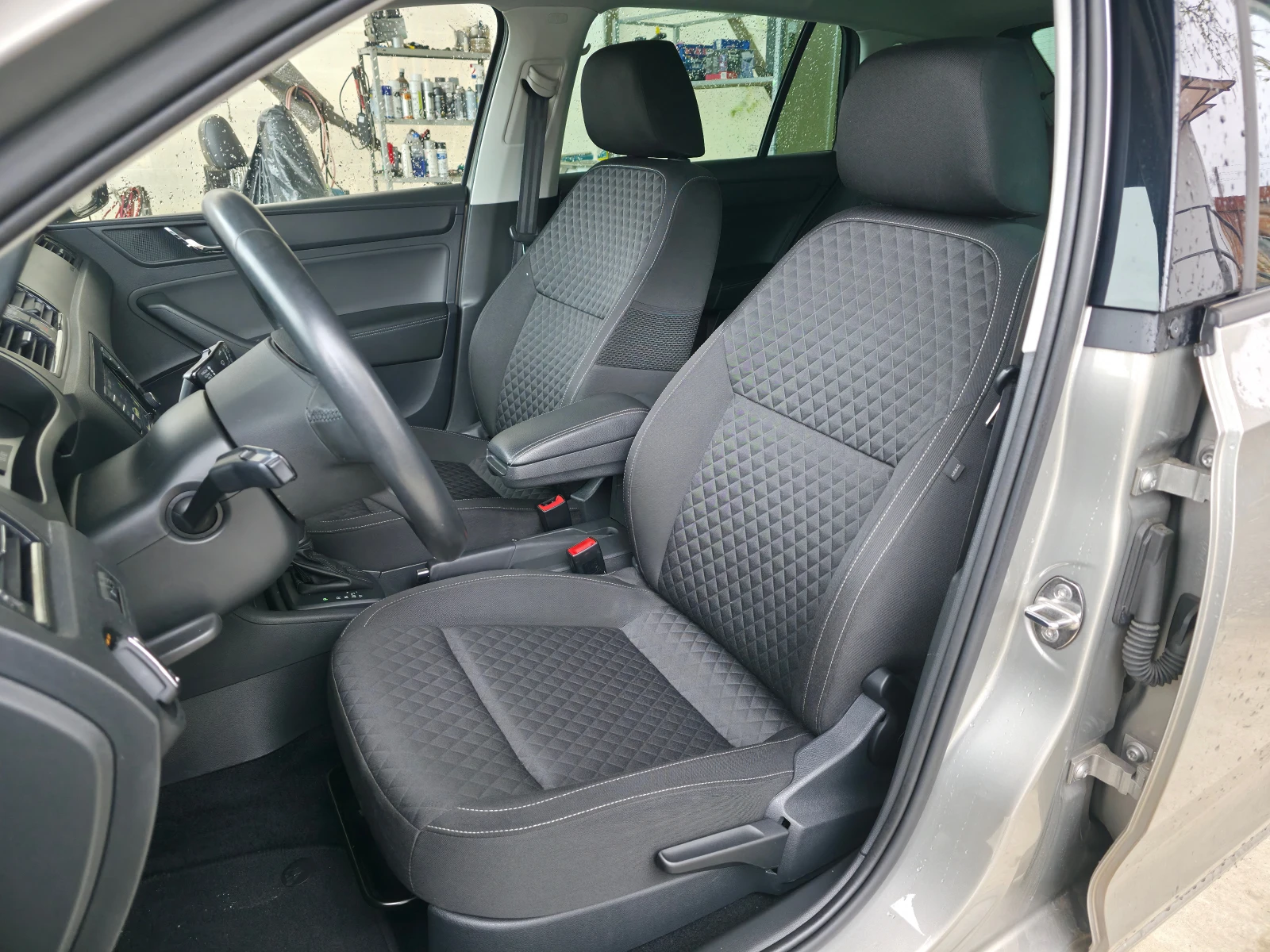 Skoda Rapid 1.4TSI DSG EURO6b - изображение 10
