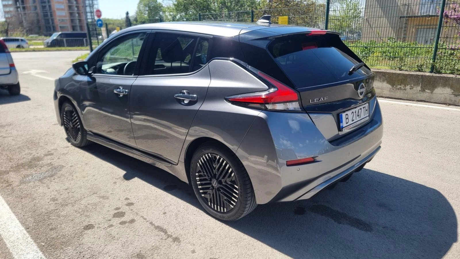 Nissan Leaf   - изображение 3