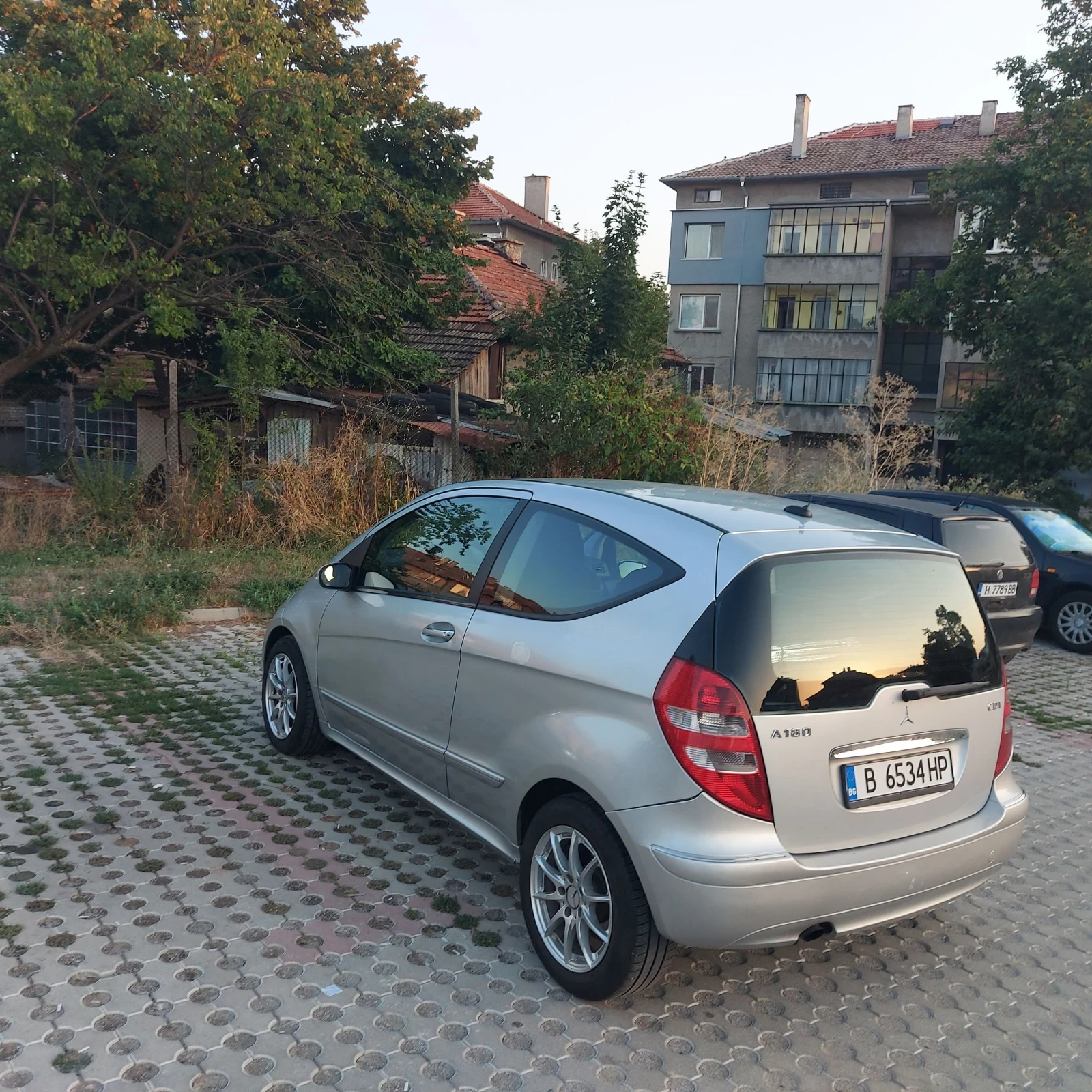 Mercedes-Benz A 180 109 к.с. 6ск. - изображение 5