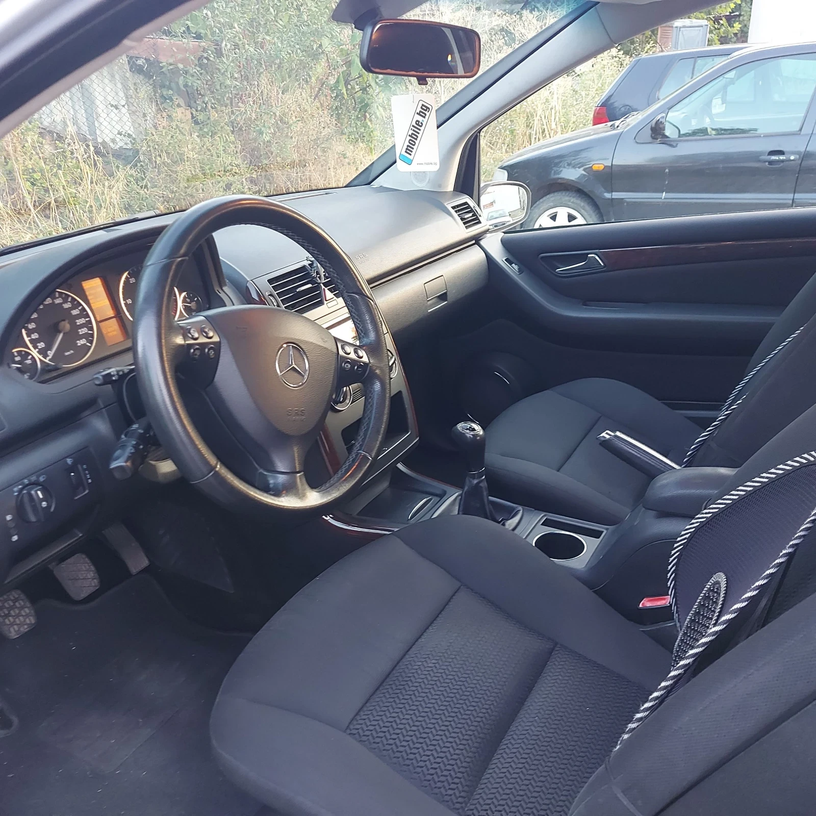 Mercedes-Benz A 180 109 к.с. 6ск. - изображение 9