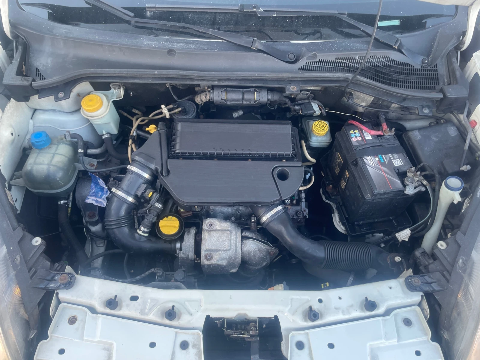Opel Combo 1.3CDTI 90ks KLIMA | Mobile.bg — изображение 15
