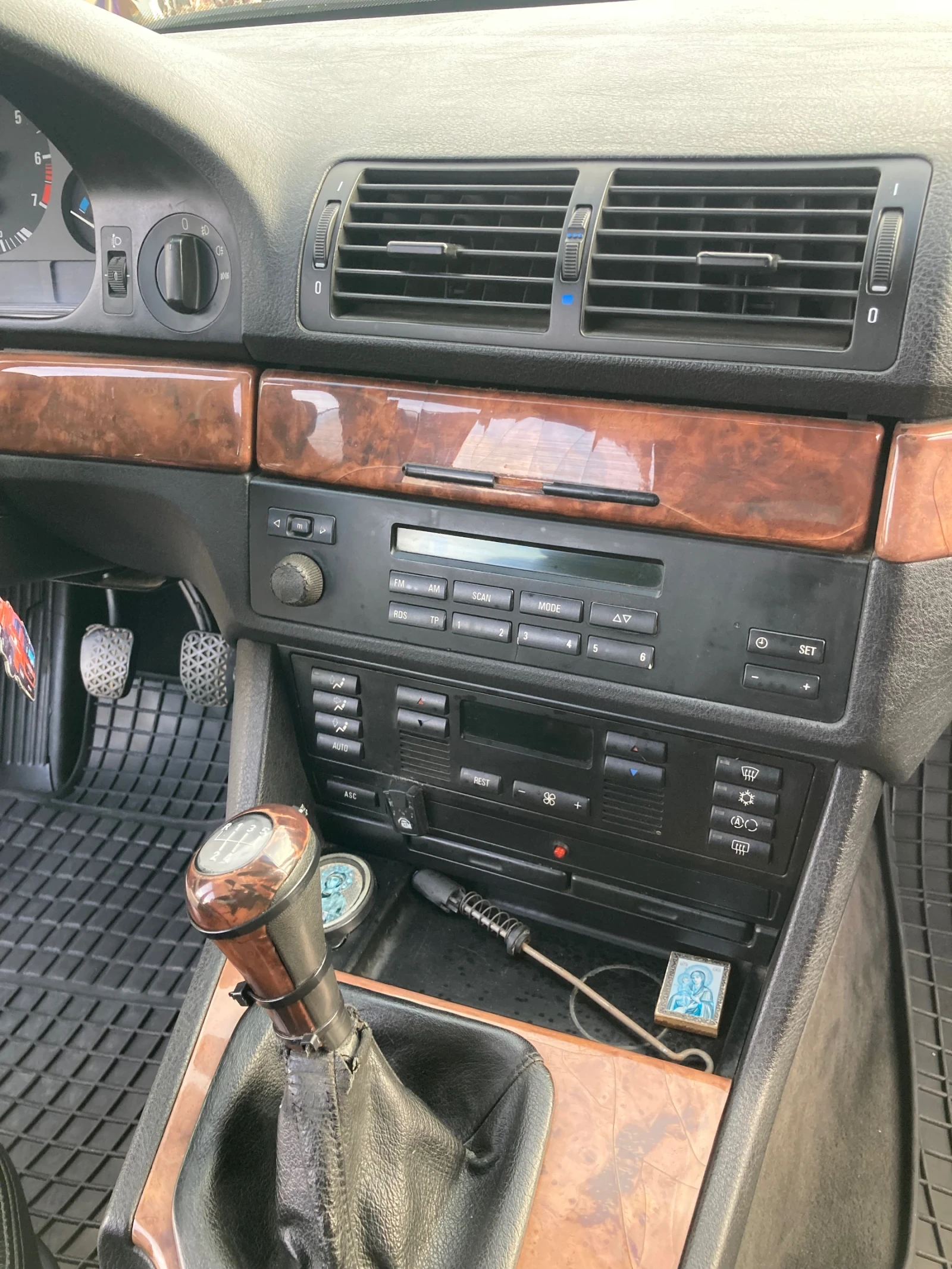 BMW 520 Е39 Газ - изображение 8