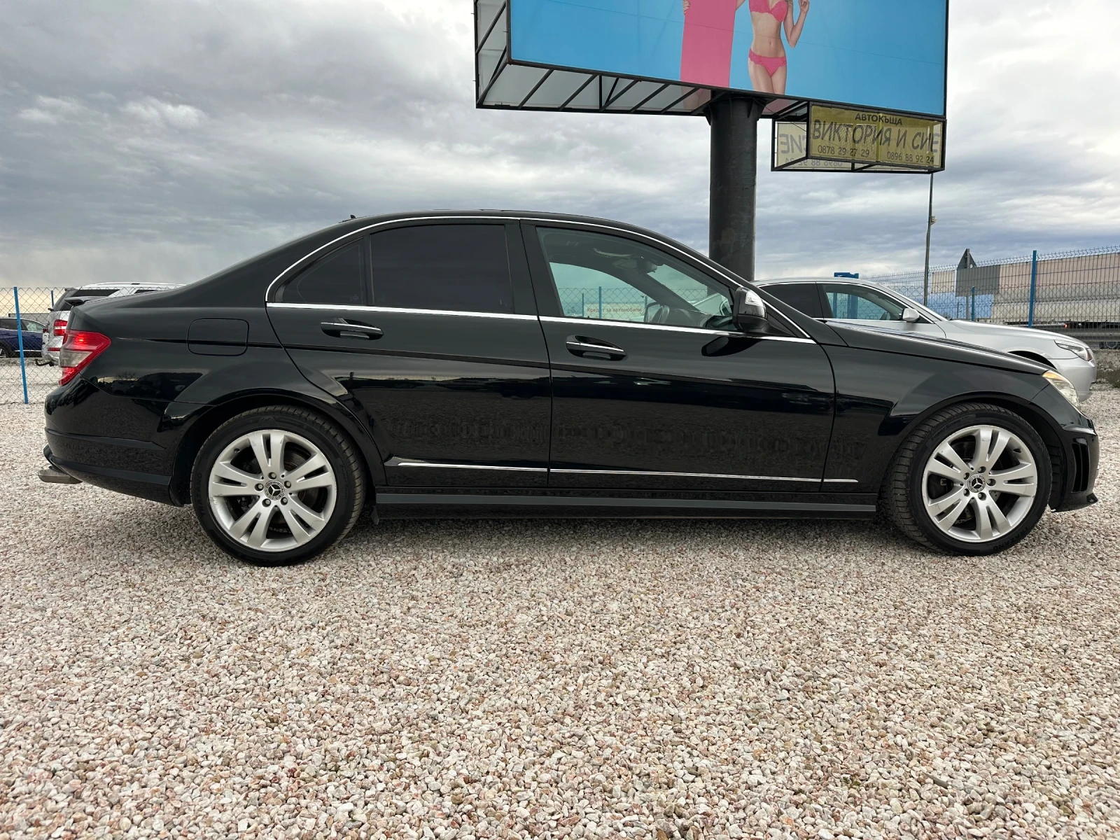 Mercedes-Benz C 320 CDI, AMG, НАВИ, ТОП!, снимка 8 - Автомобили и джипове - 52875992