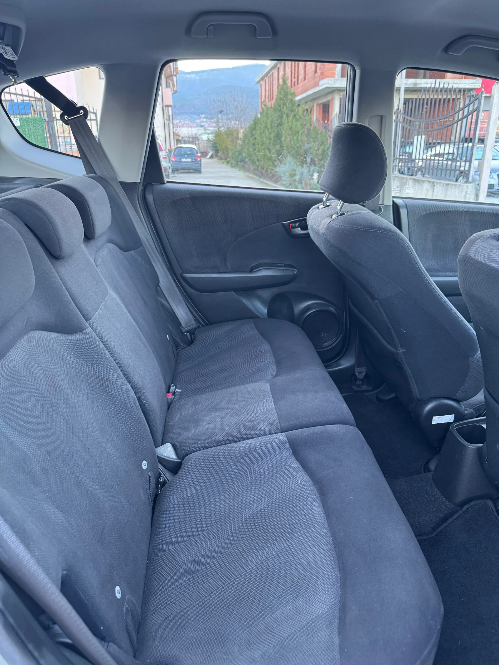 Honda Jazz 1.4 - изображение 9