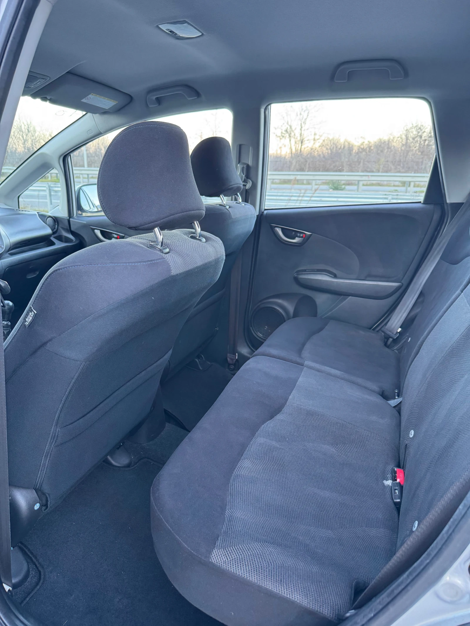 Honda Jazz 1.4 - изображение 8