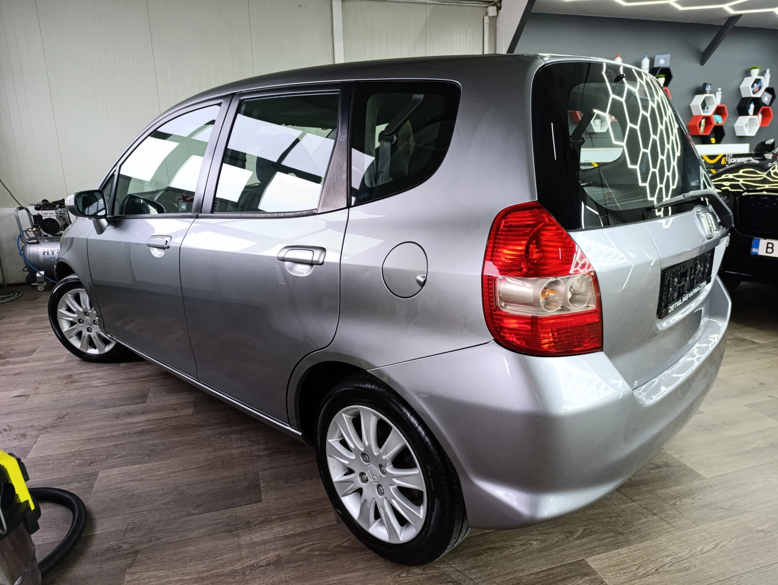 Honda Jazz 1.4i Automatic - изображение 4