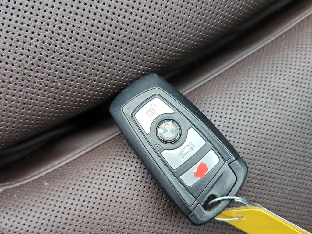 BMW 550 * 550I XDRIVE * CARFAX * БЕЗ ПЪРВОНАЧАЛНА ВНОСКА - изображение 7