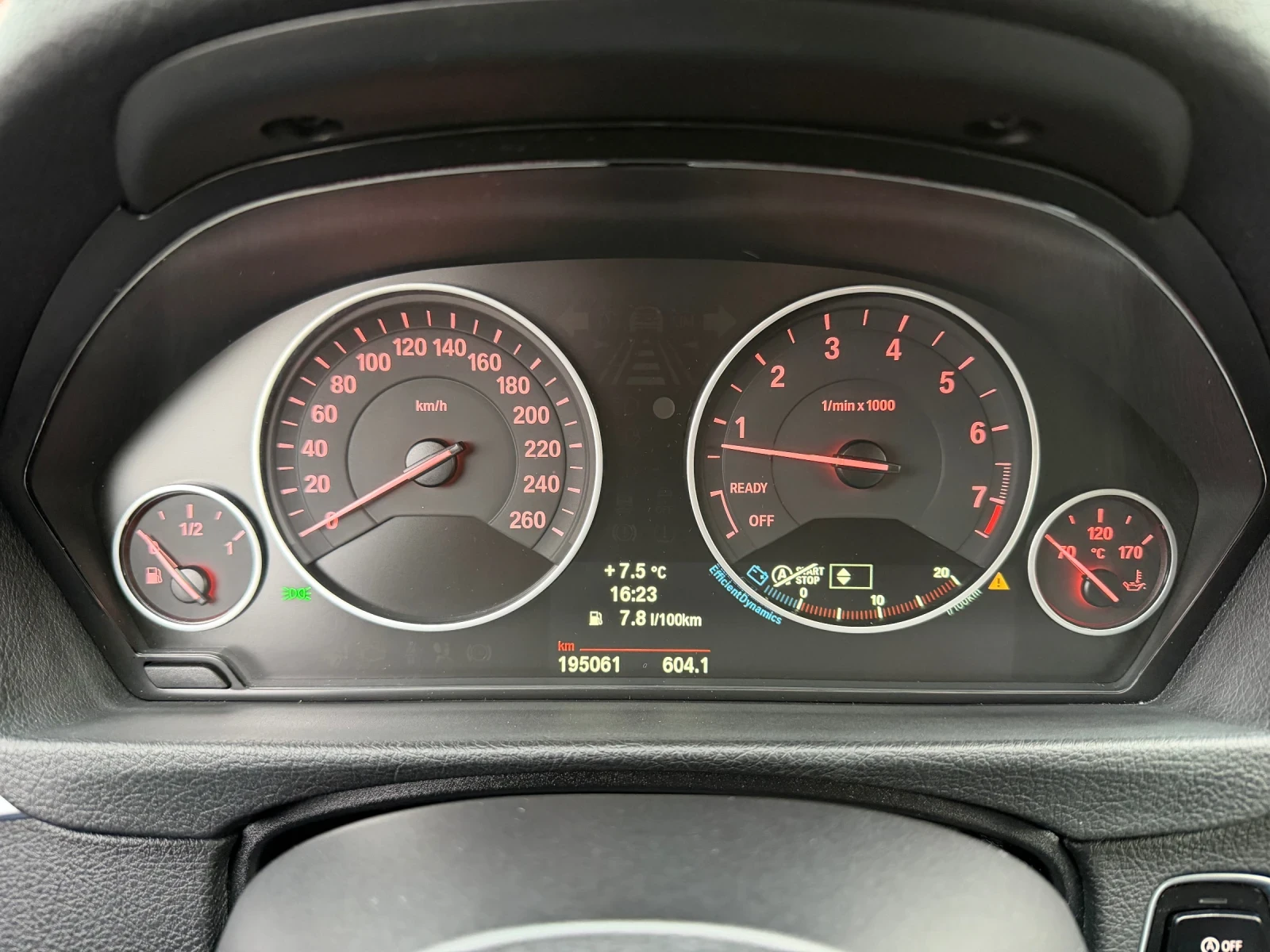 BMW 320 GT - изображение 10