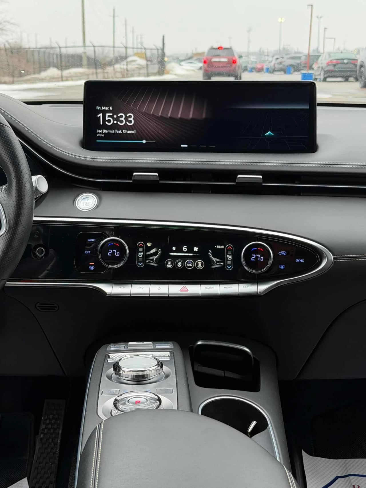 Genesis GV70 Prestige / CARFAX / 360 /DIS  - изображение 9