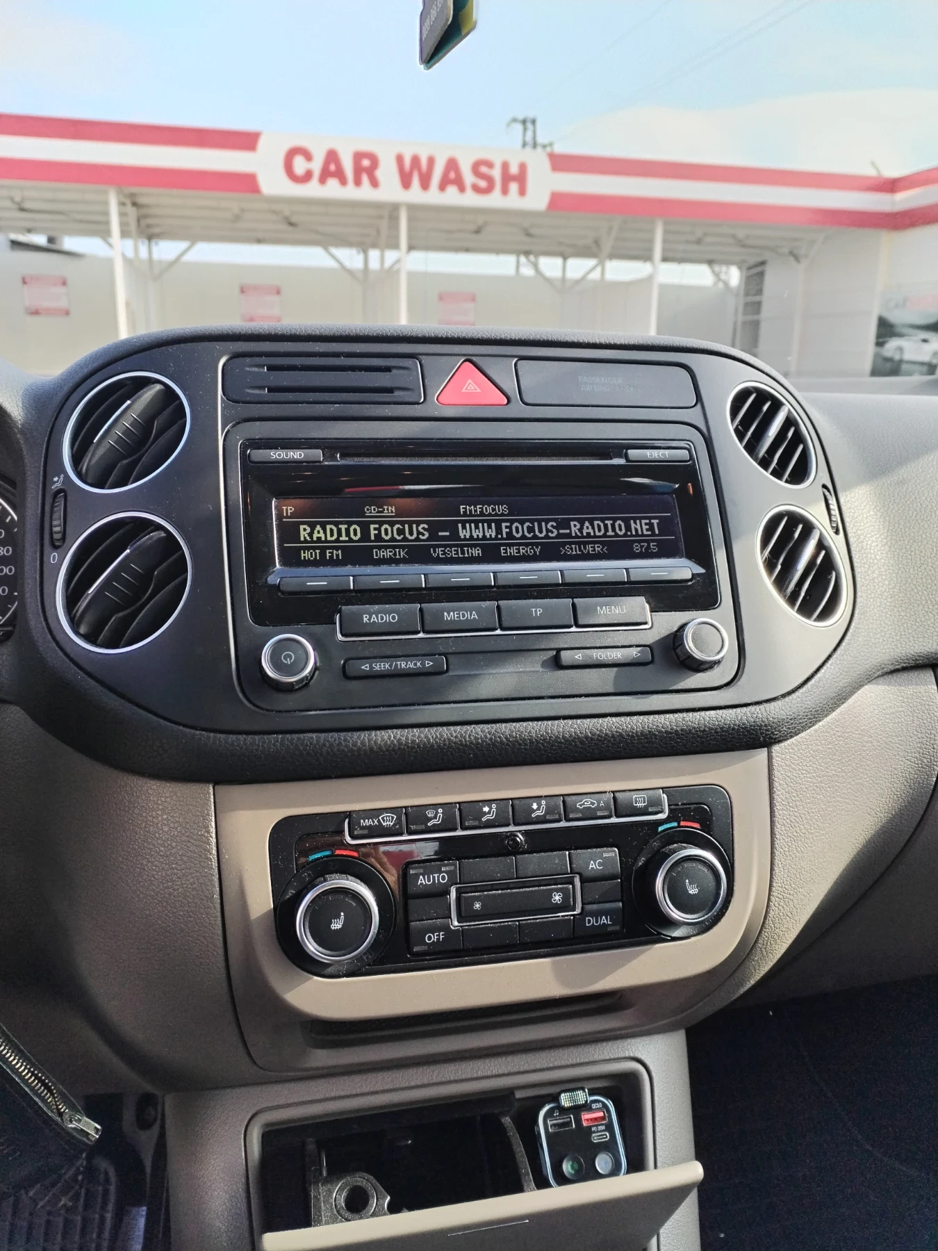 VW Golf Plus Плюс 6, снимка 9 - Автомобили и джипове - 54044335