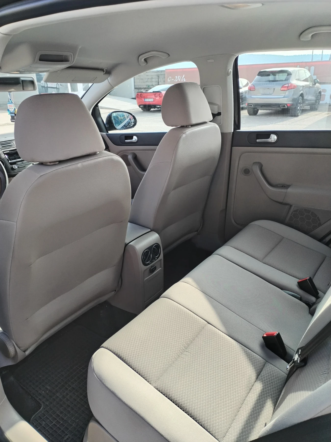 VW Golf Plus Плюс 6, снимка 11 - Автомобили и джипове - 54044335