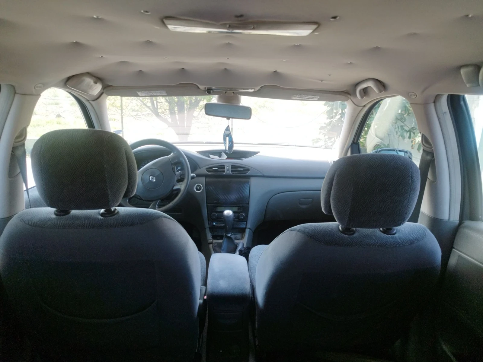 Renault Laguna 1.8LPG, снимка 3 - Автомобили и джипове - 54141447