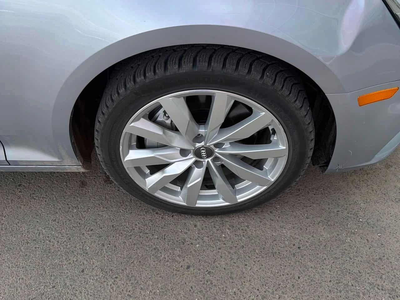 Audi A4 Komfort /CARFAX/Шибедах/Подгрев/Памет, снимка 9 - Автомобили и джипове - 54499626