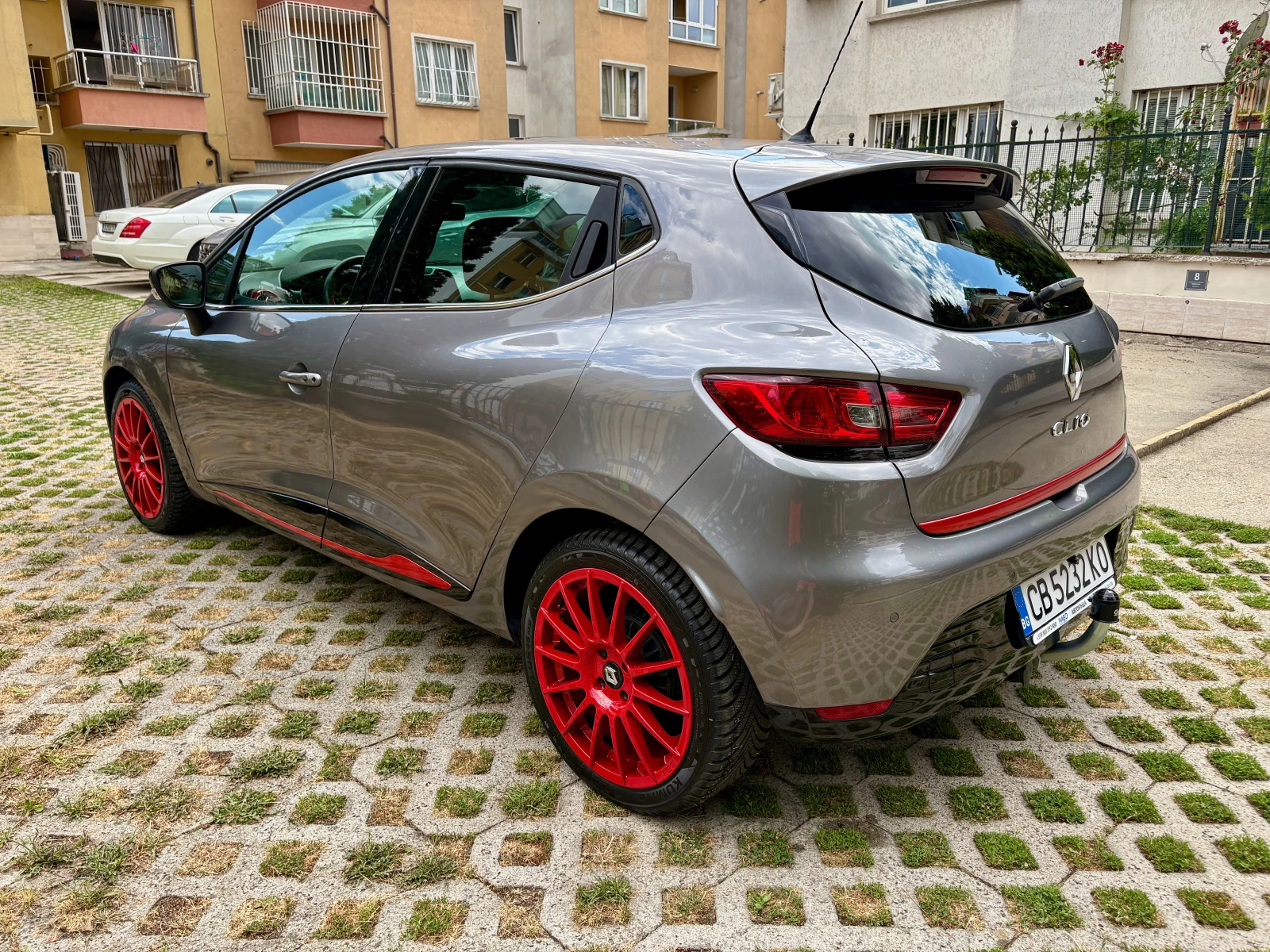 Renault Clio 1.2 TCe 120 hp, снимка 5 - Автомобили и джипове - 54650286