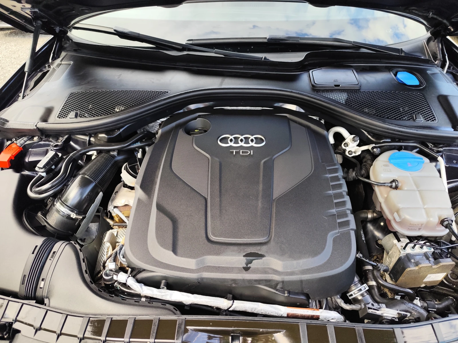 Audi A6 2.0TDi* LED/XENON* NAVI* КОЖА* EURO6B* , снимка 16 - Автомобили и джипове - 55035910