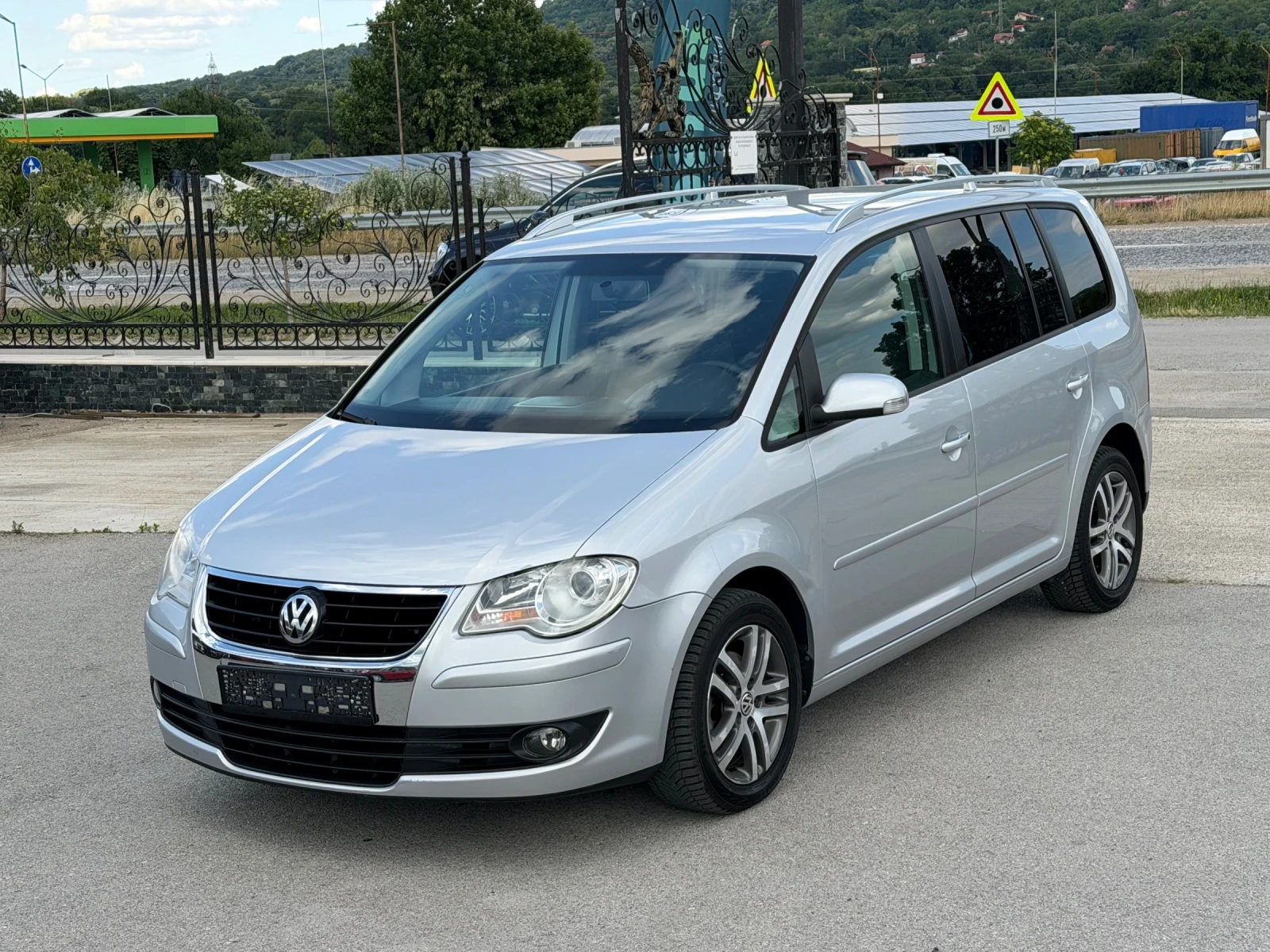 VW Touran 1.6i ГАЗ/БЕНЗИН