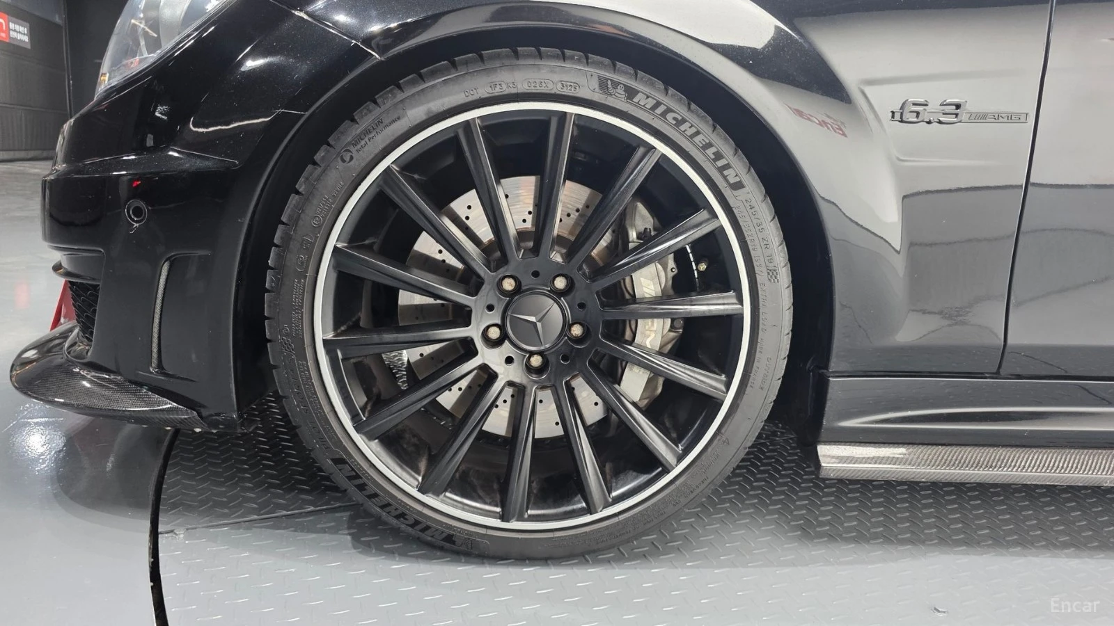 Mercedes-Benz C 63 AMG CARBON* КОЖА* ПОДГРЕВ* ПАНОРАМА* КАМЕРИ, снимка 5 - Автомобили и джипове - 55565077