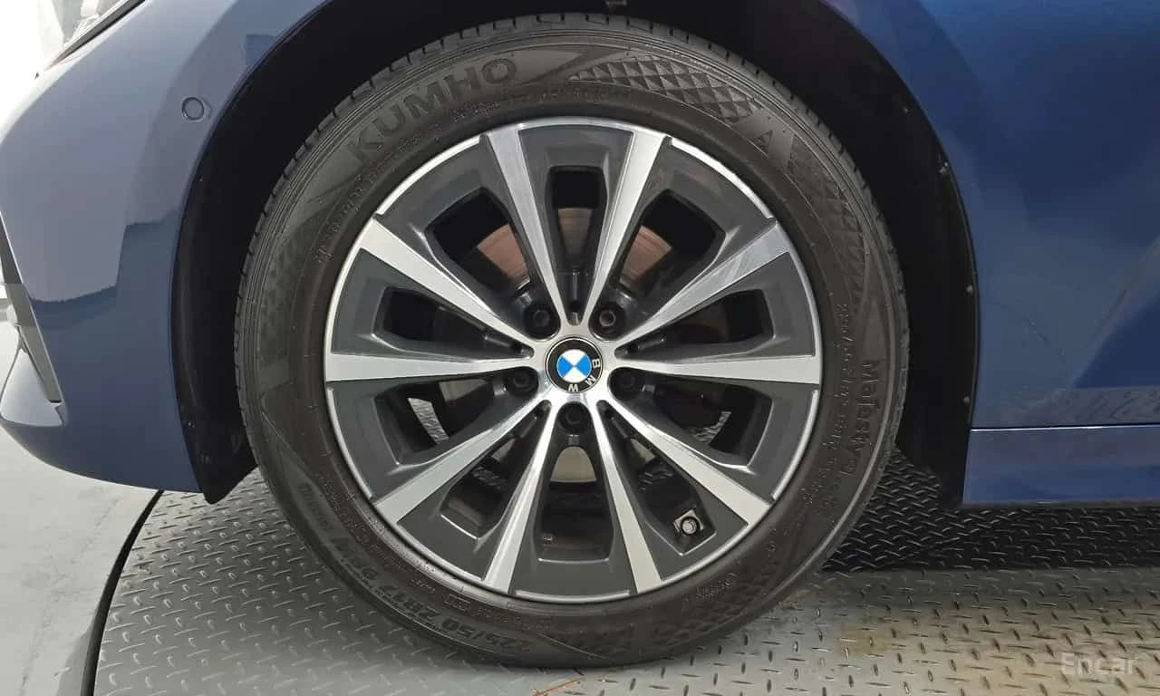BMW 320 i / HEAD UP / АВТОКРЕДИТ , снимка 5 - Автомобили и джипове - 55569425