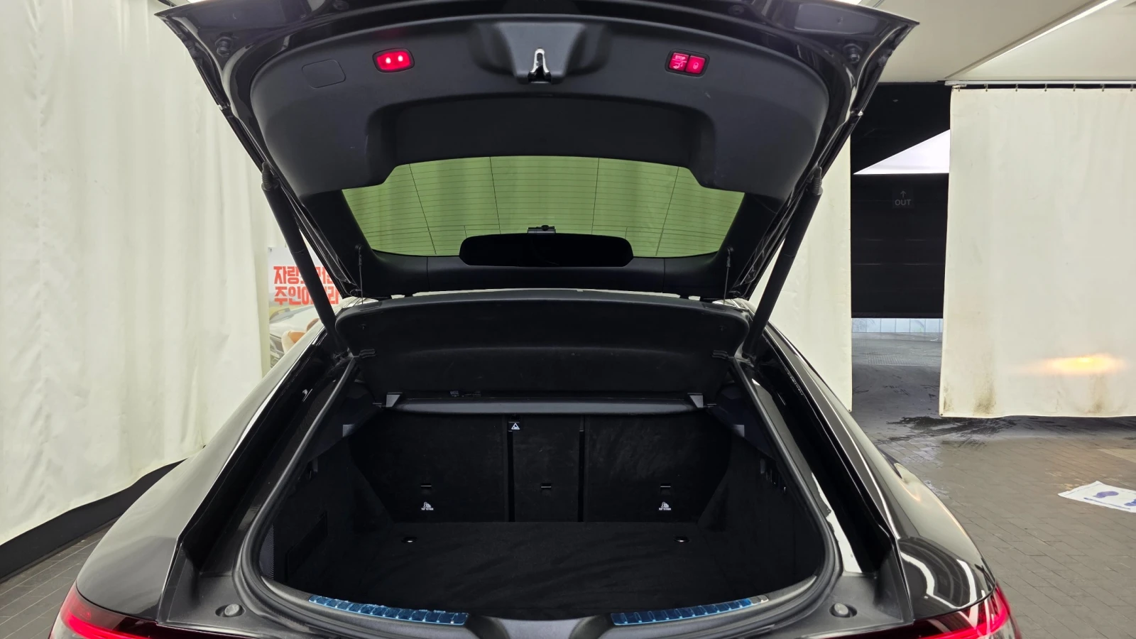 Mercedes-Benz AMG GT 63S 4MATIC, снимка 7 - Автомобили и джипове - 55587909