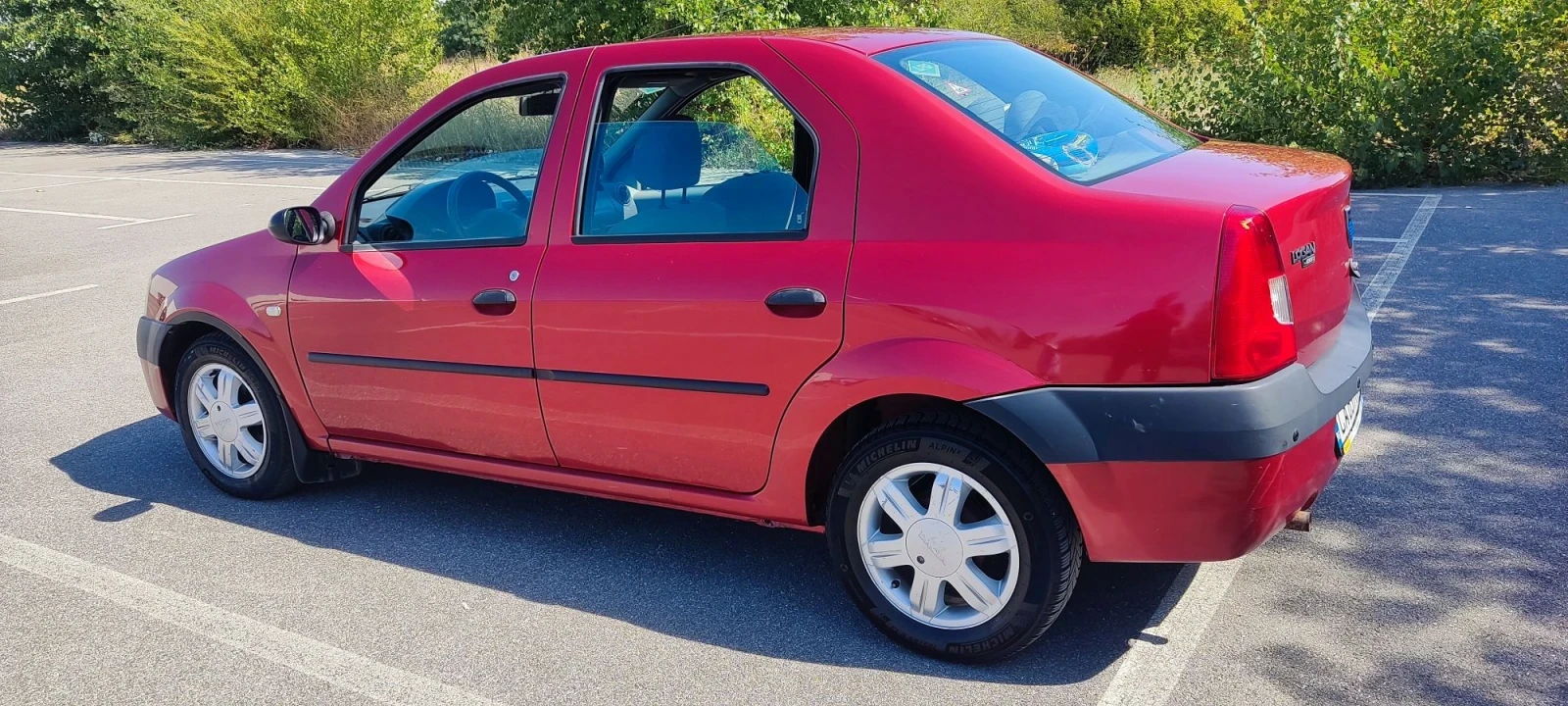 Dacia Logan 1.6 87k.c, снимка 2 - Автомобили и джипове - 56138873