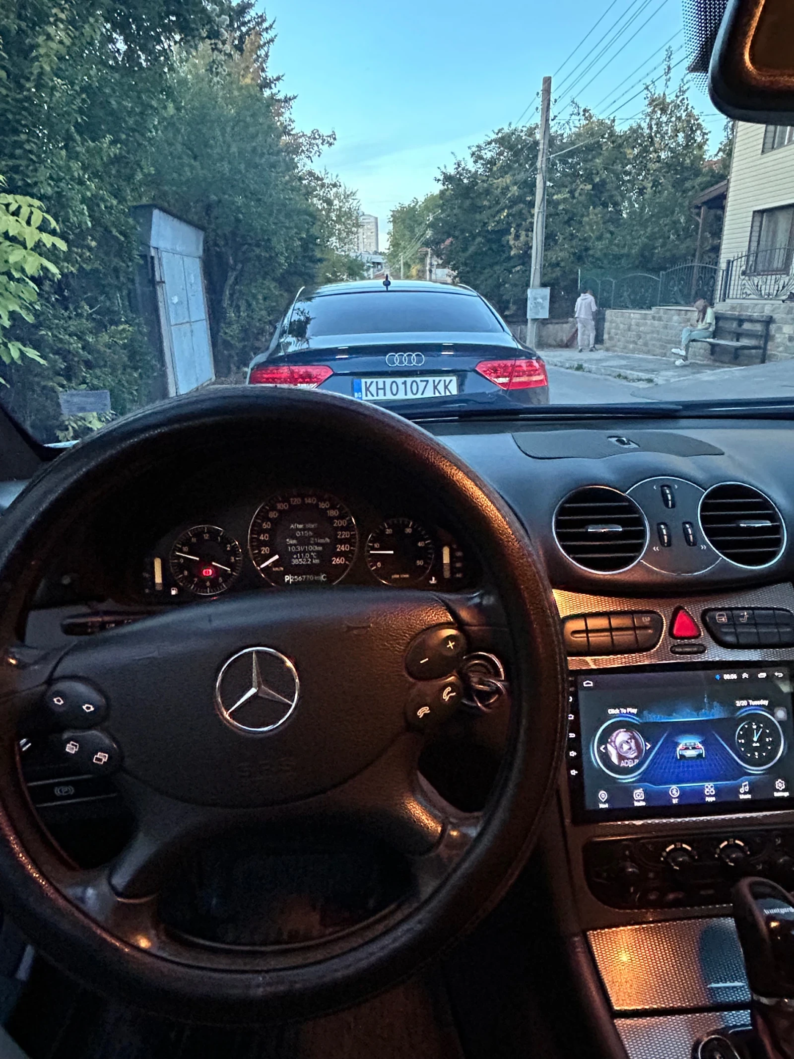 Mercedes-Benz CLK, снимка 11 - Автомобили и джипове - 56363013