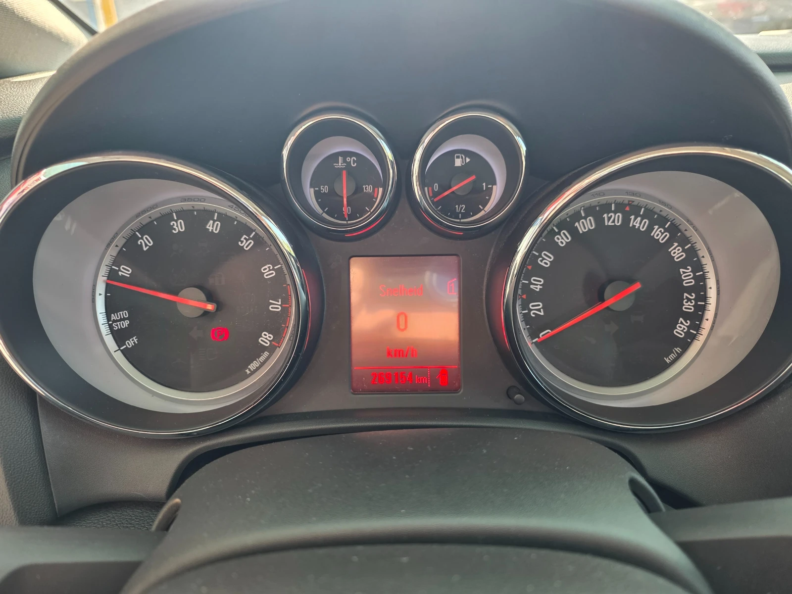 Opel Astra 1.4/100к.с/, снимка 7 - Автомобили и джипове - 56439439
