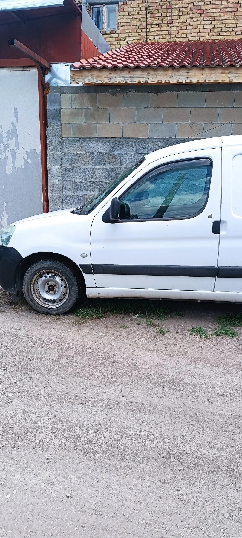 Peugeot Partner Ranch, снимка 3 - Автомобили и джипове - 56448397