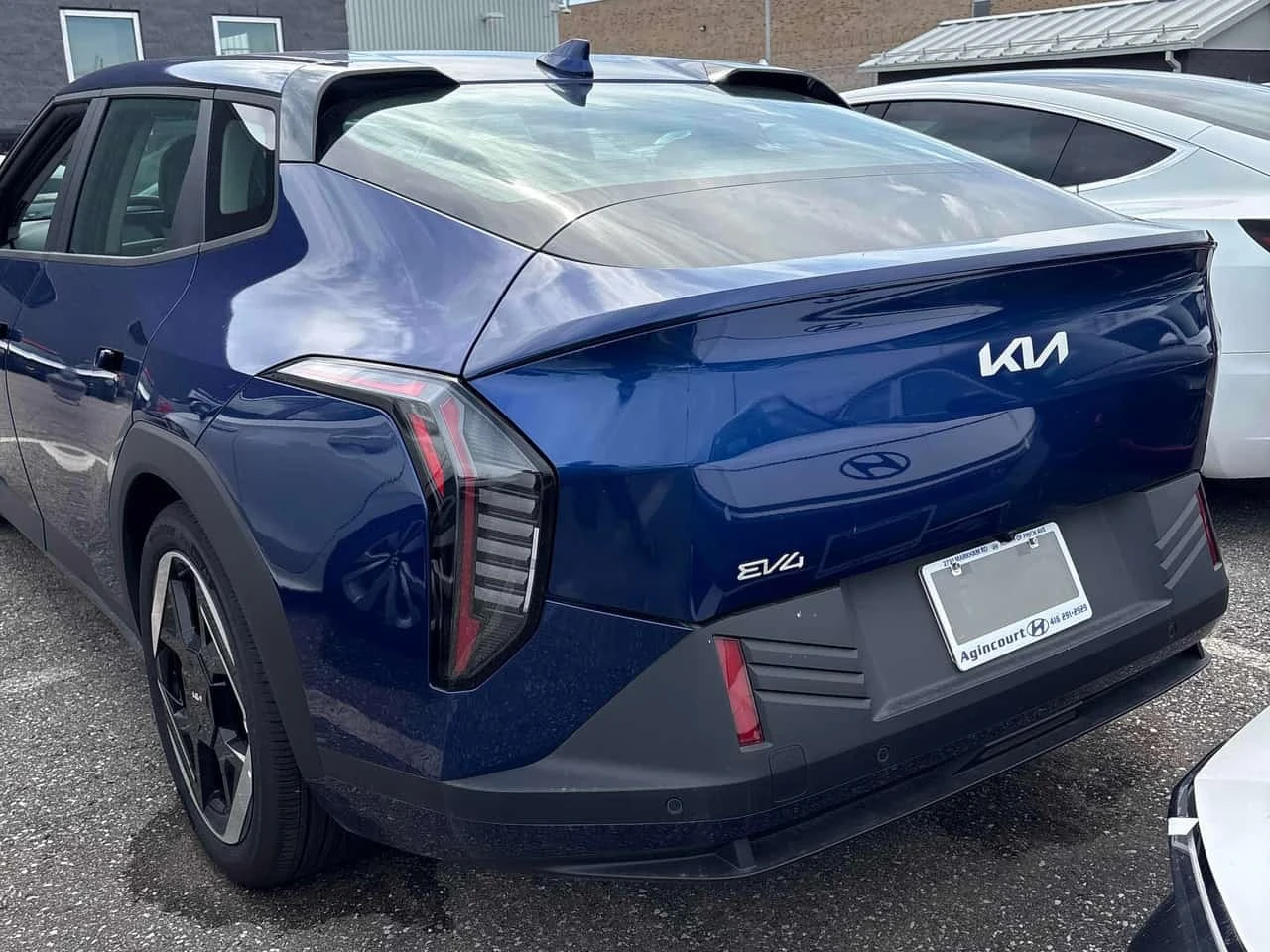 Kia EV4 * Wind Premium * CARFAX * ��� ������������ ������ | Mobile.bg � ����������� 4